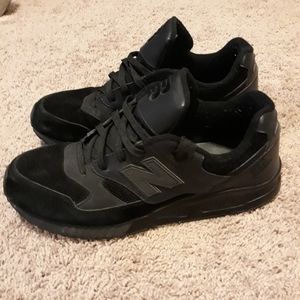 New balance mens 12.0